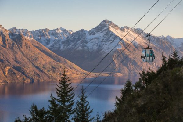 things to do in queenstown skyline gondola