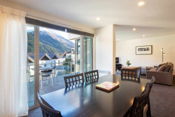 Blue Peaks Apartments Queenstown accommodation